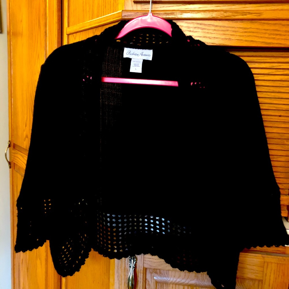 Women’s black knit jacket coverup Large Extra Nice